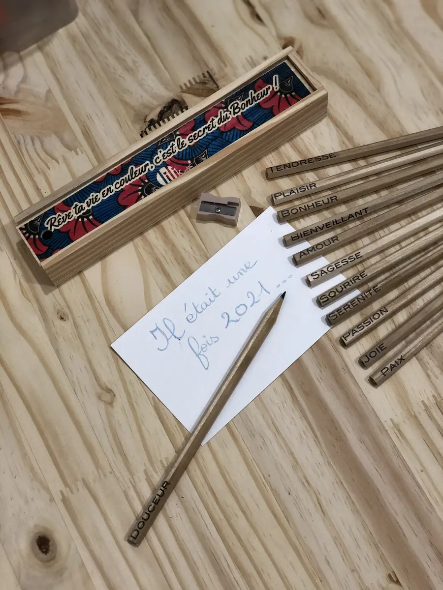 Crayons personnalisés Lili K Wèt